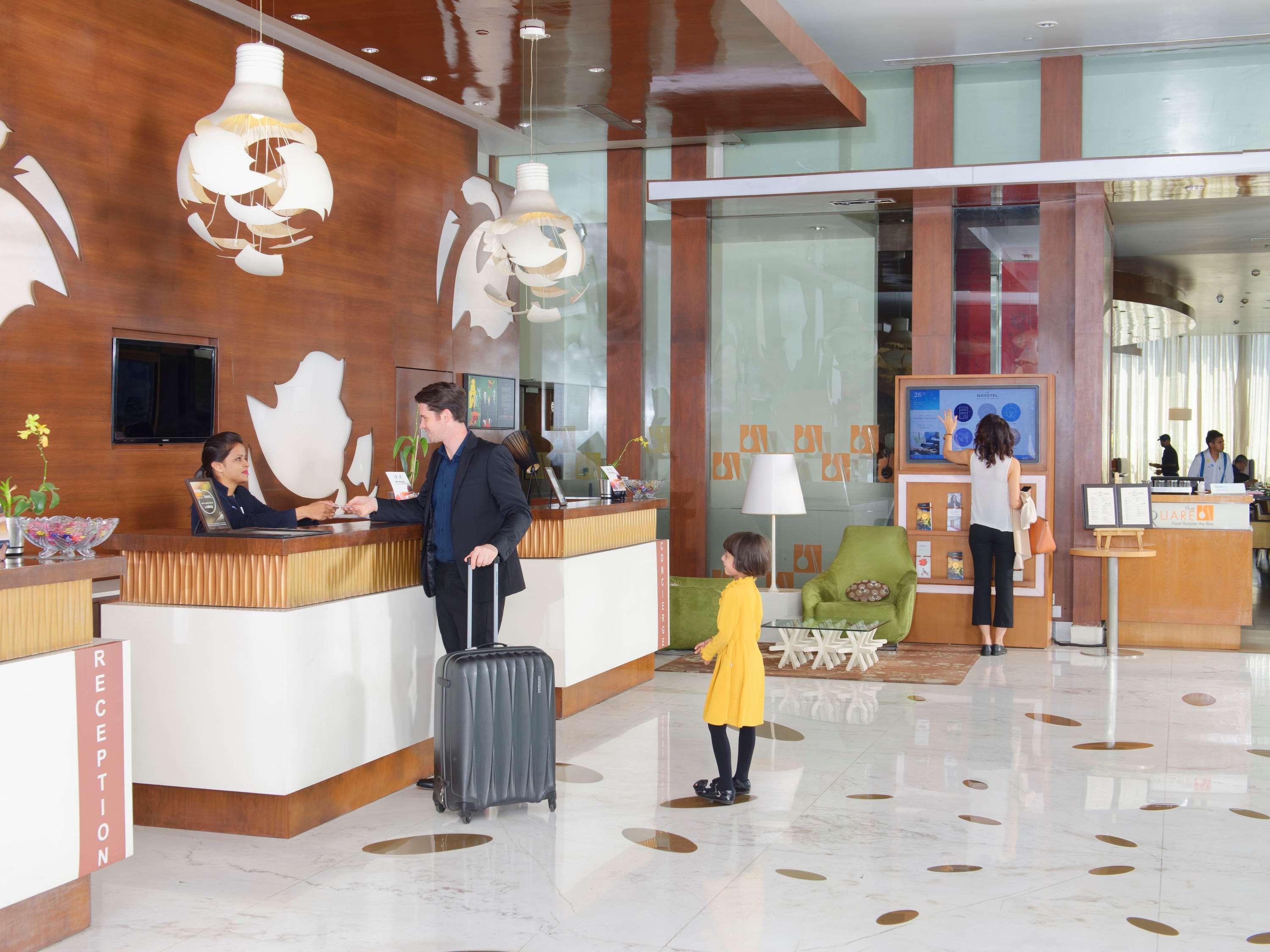 Novotel Bengaluru Outer Ring Road מראה חיצוני תמונה