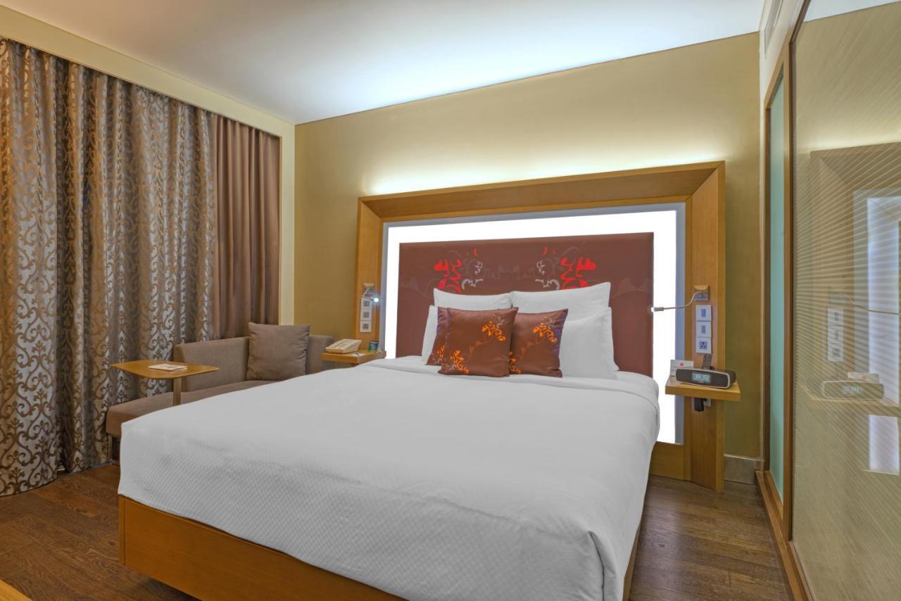 Novotel Bengaluru Outer Ring Road מראה חיצוני תמונה