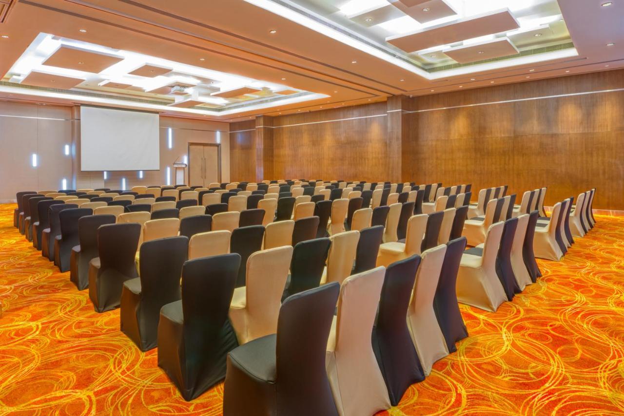 Novotel Bengaluru Outer Ring Road מראה חיצוני תמונה