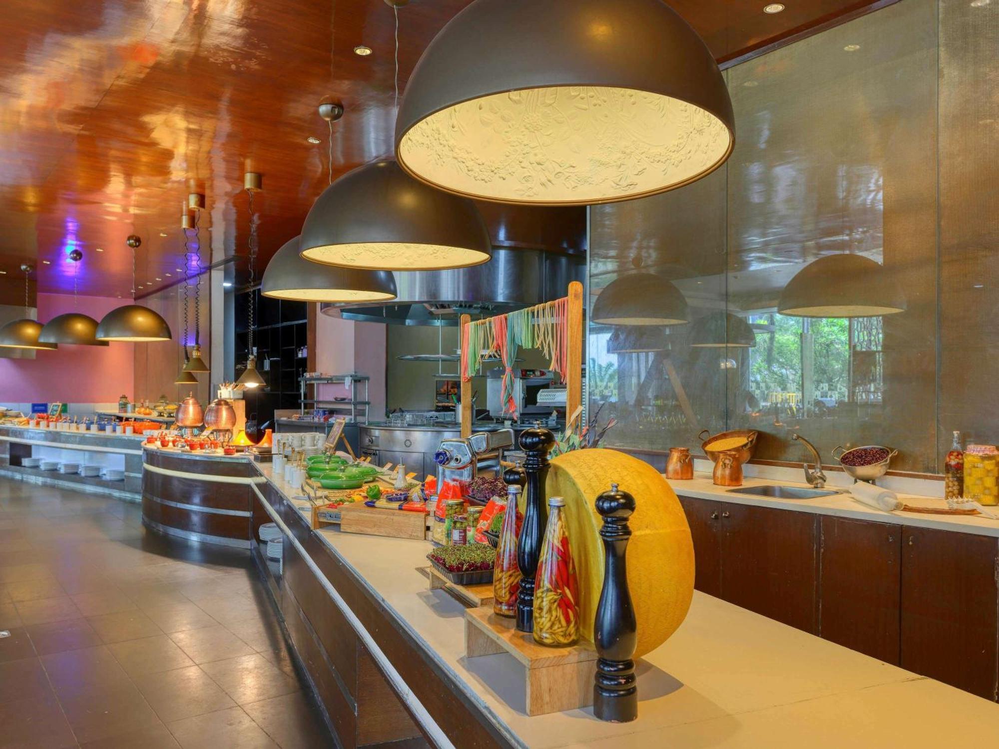 Novotel Bengaluru Outer Ring Road מראה חיצוני תמונה
